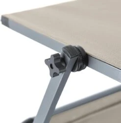 Blumfeldt Amalfi Ligstoel Tuin , Ligbed 70x37x200cm , Schuimrubberbekleding En Hoofdkussen , Rugleuning Verstelbaar Op 5 Standen , Zonnekap Voor Zonnebaden Zonder Verblind Te Worden -Tuin- En Buitengereedschapswinkels 1174x1200 1