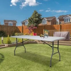 LifeGoods Klaptafel - Inklapbaar - 70x180cm - Verstelbare Vouwtafel - Weerbestendig - Wit -Tuin- En Buitengereedschapswinkels 1198x1200 4