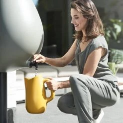 Elho Pure Raindrop 70L - Geel/Oker -Tuin- En Buitengereedschapswinkels 1200x1200 1727