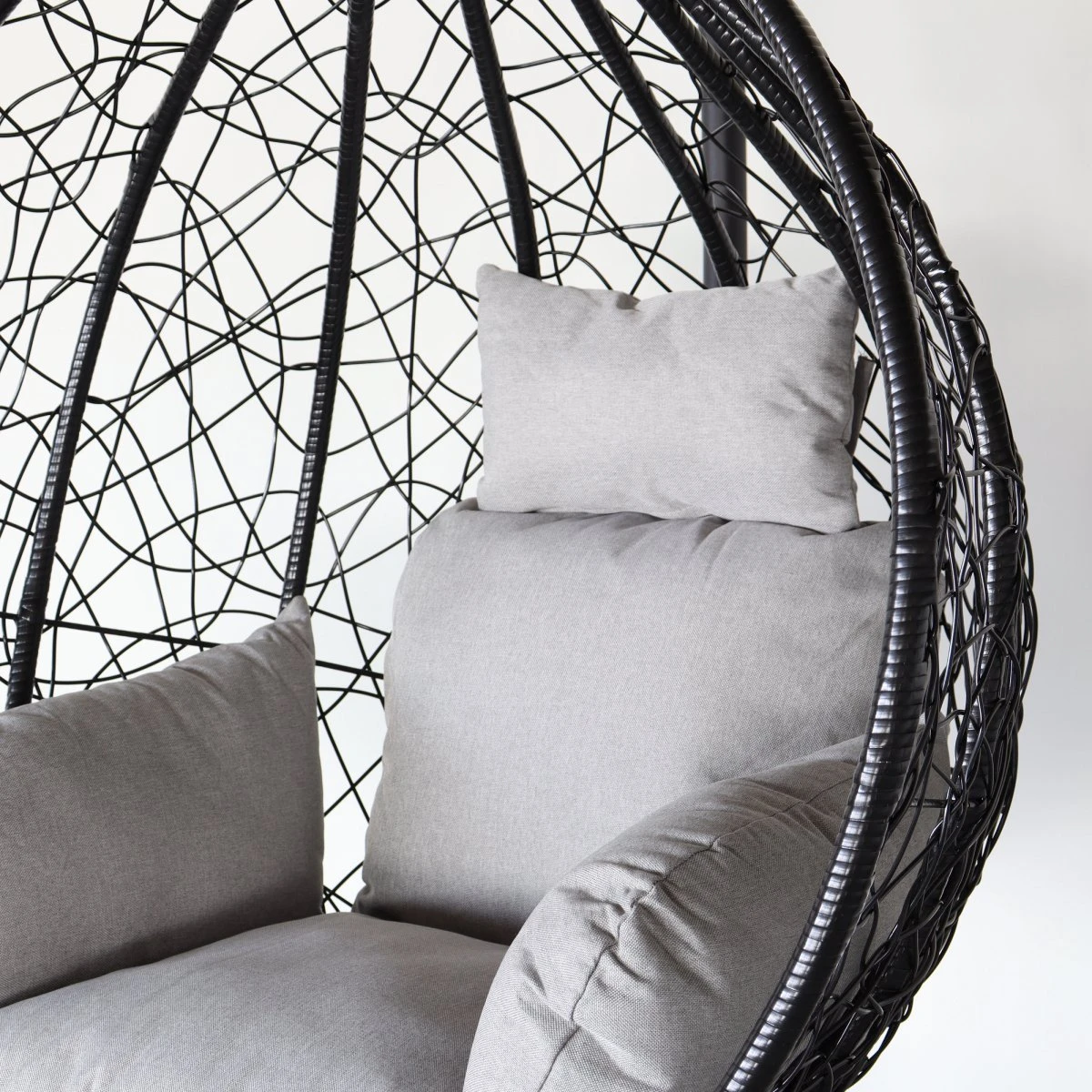 Egg Hangstoel Roundabout Zwart 5 Egg Hangstoel Roundabout Zwart - Afbeelding 5