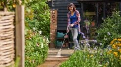 Bosch Universal Aquatak 135 Hogedrukreiniger - Op Snoer - 1900 W - 135 Bar -Tuin- En Buitengereedschapswinkels 1200x670