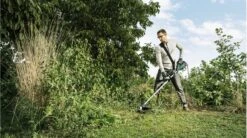 Bosch AFS 23-37 Bosmaaier - 950 W - Op Snoer - Incl. Mes En Draad -Tuin- En Buitengereedschapswinkels 1200x672 2