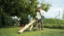 Bosch AFS 23-37 Bosmaaier - 950 W - Op Snoer - Incl. Mes En Draad -Tuin- En Buitengereedschapswinkels 1200x675 31