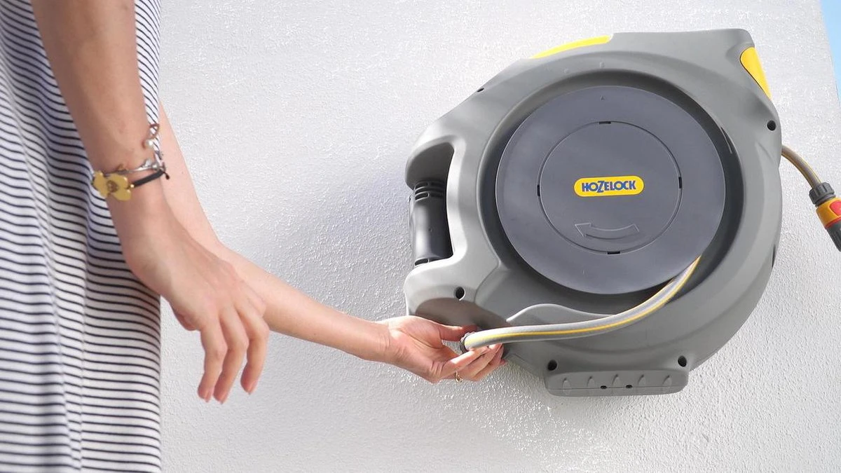 Hozelock AutoReel Slangenhouder / Wandslangbox 20m - Ø12,5mm 8 Hozelock AutoReel Slangenhouder / Wandslangbox 20m - Ø12,5mm - Afbeelding 8