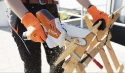 Stihl Accu Mini Kettingzaag SET - Snoeischaar - Snoeizaag - Hand Kettingzaag - Professioneel- Hovenier- Tuinman -Tuin- En Buitengereedschapswinkels 1200x706 2