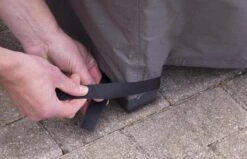 Weersbestendige Beschermhoes Tuinset (S) | 165 X 135 X 95 Cm | Premium | Waterproof | TÜV Rheinland Gecertificeerd | Hoes Voor Tuin | Waterdicht | Solution Dyed (verkleuring Onmogelijk) | Grijs / Antraciet -Tuin- En Buitengereedschapswinkels 1200x773