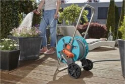 GARDENA - AquaRoll CleverRoll S Set Slangenwagen - Incl. 20 M Slang - Maximaal 40 M Opbergcapaciteit 17 GARDENA - AquaRoll CleverRoll S Set Slangenwagen - Incl. 20 M Slang - Maximaal 40 M Opbergcapaciteit -Tuin- En Buitengereedschapswinkels 1200x800 405
