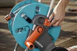 GARDENA - AquaRoll CleverRoll S Set Slangenwagen - Incl. 20 M Slang - Maximaal 40 M Opbergcapaciteit 23 GARDENA - AquaRoll CleverRoll S Set Slangenwagen - Incl. 20 M Slang - Maximaal 40 M Opbergcapaciteit -Tuin- En Buitengereedschapswinkels 1200x800 406