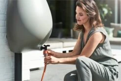 Elho Pure Raindrop 70L - Geel/Oker -Tuin- En Buitengereedschapswinkels 1200x800 410