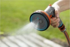 GARDENA - Comfort Broeskop - 5 Straalsoorten - Grijs -Tuin- En Buitengereedschapswinkels 1200x800 431
