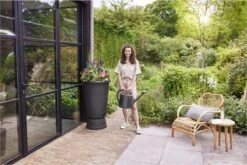 Elho Green Basics Regenton Plus 105 - Regenton Voor Kweken En Oogsten - Ø 58.4 X H 80.4 Cm - Zwart/Living Black -Tuin- En Buitengereedschapswinkels 1200x801 26