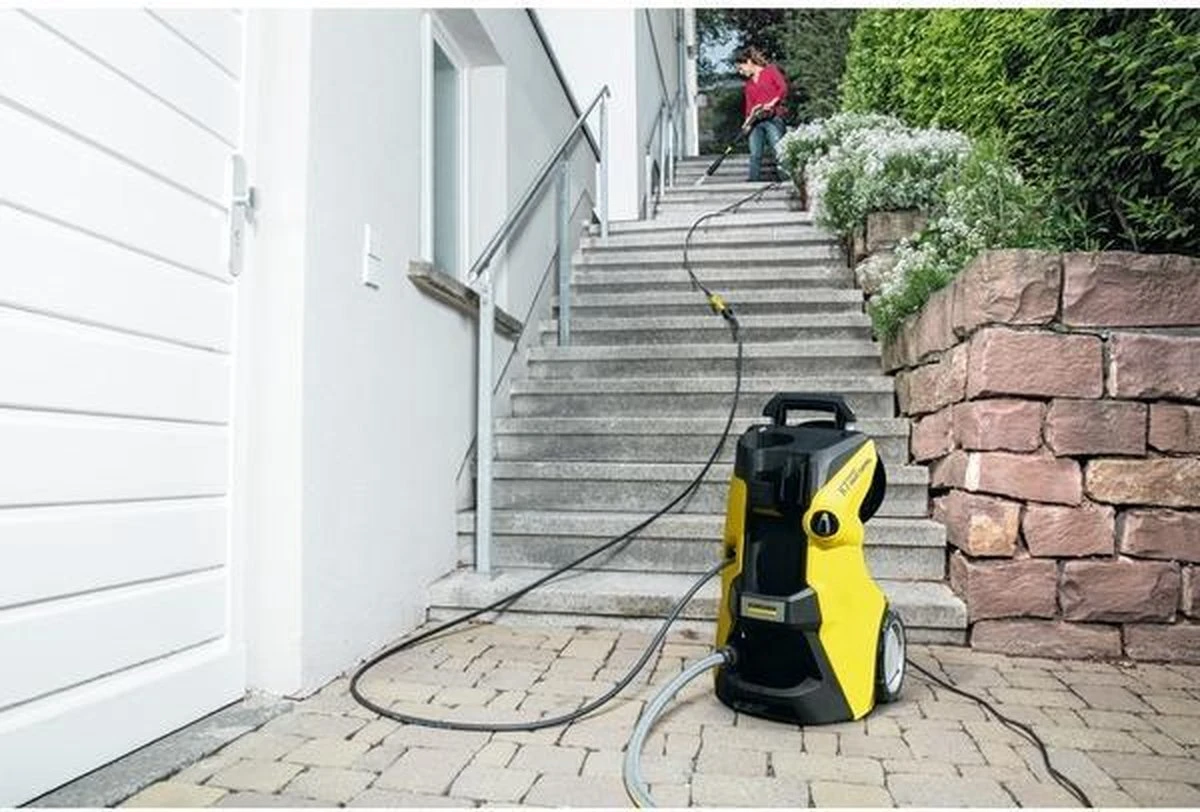Kärcher K 7 Premium Smart Control Home Hogedrukreiniger - 3000W - 180 Bar - 60 M²/h - Met Terrasreiniger 4 Kärcher K 7 Premium Smart Control Home Hogedrukreiniger - 3000W - 180 Bar - 60 M²/h - Met Terrasreiniger - Afbeelding 4