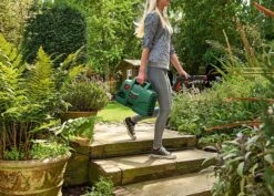 Bosch EasyAquatak 100 Hogedrukreiniger - Op Snoer - 1200 W - 100 Bar -Tuin- En Buitengereedschapswinkels 1200x862