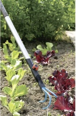 GARDENA Combisysteem Krabber Cultivatior - Werkbreedte 9 Cm - Aanbevolen Steellengte 130 Cm -Tuin- En Buitengereedschapswinkels 786x1200 3