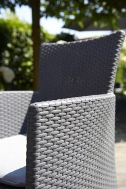 Allibert Iowa Tuinstoel - 60x62x89cm – Grafiet -Tuin- En Buitengereedschapswinkels 798x1200 1