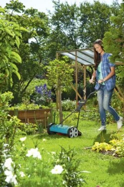 GARDENA - Kooimesmaaier 400 - Grasmaaier - Maaibreedte 40 Cm - Gazons Tot Ca. 200m² 14 GARDENA - Kooimesmaaier 400 - Grasmaaier - Maaibreedte 40 Cm - Gazons Tot Ca. 200m² -Tuin- En Buitengereedschapswinkels 799x1200 21