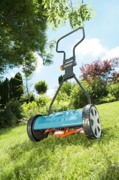 GARDENA Kooimesmaaier 330 Grasmaaier - Maaibreedte 33 Cm - Gazons Tot Ca. 150 M² 17 GARDENA Kooimesmaaier 330 Grasmaaier - Maaibreedte 33 Cm - Gazons Tot Ca. 150 M² -Tuin- En Buitengereedschapswinkels 799x1200 25