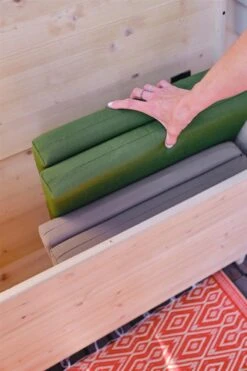 Balkonset 3in1: Bank | Tafel | Opbergruimte. Hout, Medium 95cm. 9 Balkonset 3in1: Bank | Tafel | Opbergruimte. Hout, Medium 95cm. -Tuin- En Buitengereedschapswinkels 799x1200 5