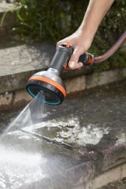 GARDENA - Premium Multifunctionele Broeskop - Exclusief Verlengsteel 32 GARDENA - Premium Multifunctionele Broeskop - Exclusief Verlengsteel -Tuin- En Buitengereedschapswinkels 799x1200 56