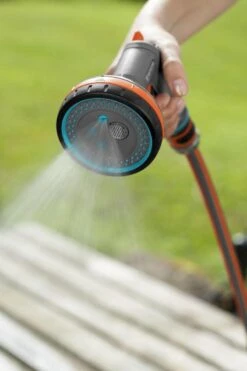 GARDENA - Comfort Broeskop - 5 Straalsoorten - Grijs -Tuin- En Buitengereedschapswinkels 800x1200 106