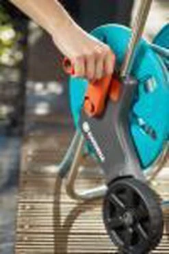 GARDENA AquaRoll S Slangenwagen - Verstelbare Handgreep - Excl. Tuinslang -Tuin- En Buitengereedschapswinkels 800x1200 83