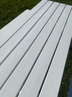 Goedkopepicknicktafels.nl | Witte XL Picknicktafel | Tuintafel 6 Persoons | Wit Gespoten Gedroogd Grenen Hout! -Tuin- En Buitengereedschapswinkels 899x1200 1